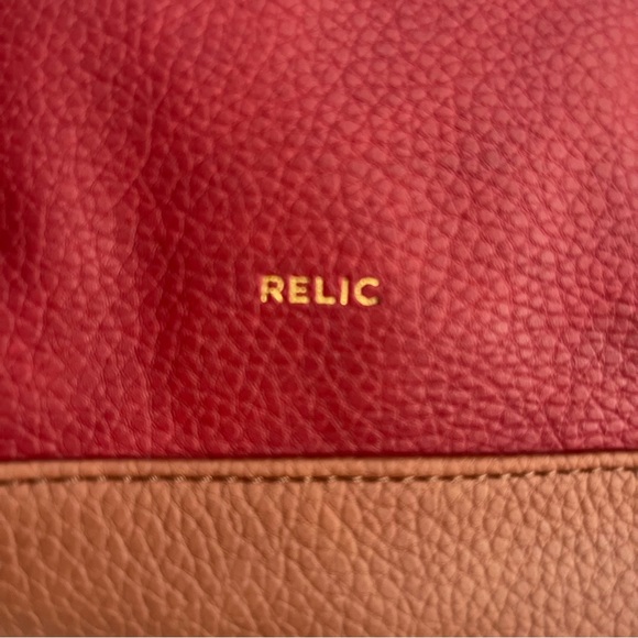 Relic Stop & Smell The Roses Tote Bag Pebbled Faux Leather Multicolor Brass Stud - Picture 2 of 16